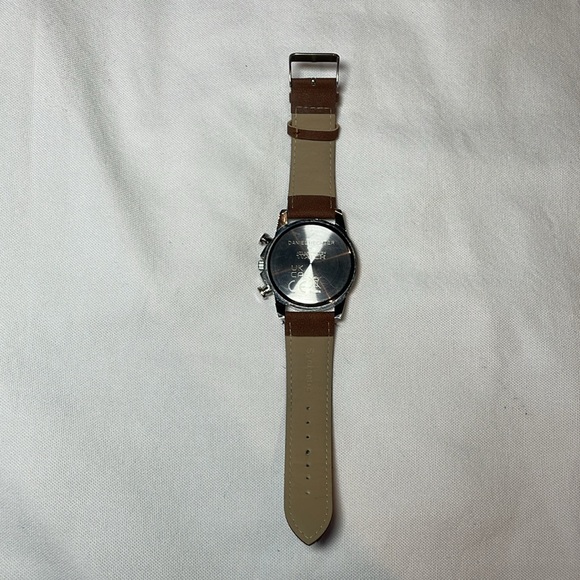 Daniel Hechter Men’s Atlas Watch Near New worn only once. - Picture 5 of 11